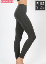 Load image into Gallery viewer, Women Plus Size Leggings
