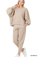 Load image into Gallery viewer, BALLOON SLEEVE SWEATSHIRT &amp; SWEATPANTS SET
