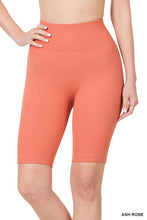 Load image into Gallery viewer, SEAMLESS RIBBED HIGH WAIST BIKER SHORTS
