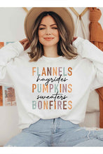 Load image into Gallery viewer, VINTAGE FALL GRAPHIC SWEATSHIRT
