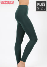 Load image into Gallery viewer, Women Plus Size Leggings
